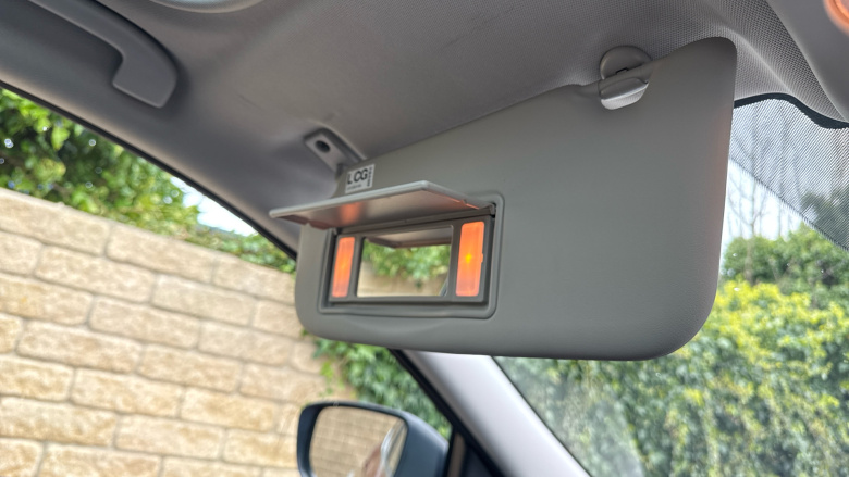 Nissan Qashqai 1.3 DiG-T N-Connecta 5dr Petrol Hatchback